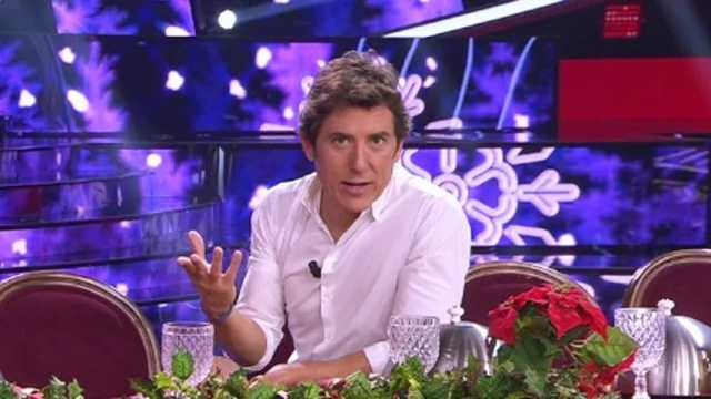 Manel Fuentes presentó el especial Navidad de Tu cara me suena. (Foto: Antena 3)